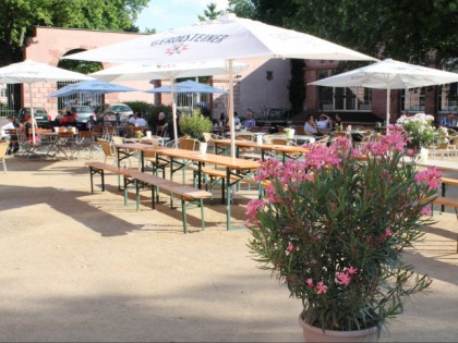 Photo: Schlossbiergarten im Kurfürstlichen Schloss Mainz